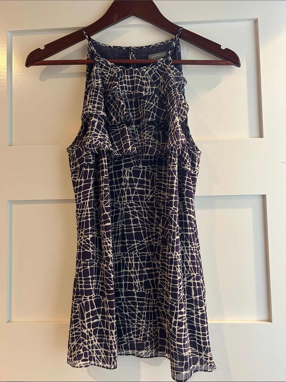 Ann Taylor Purple and White sleeveless top.